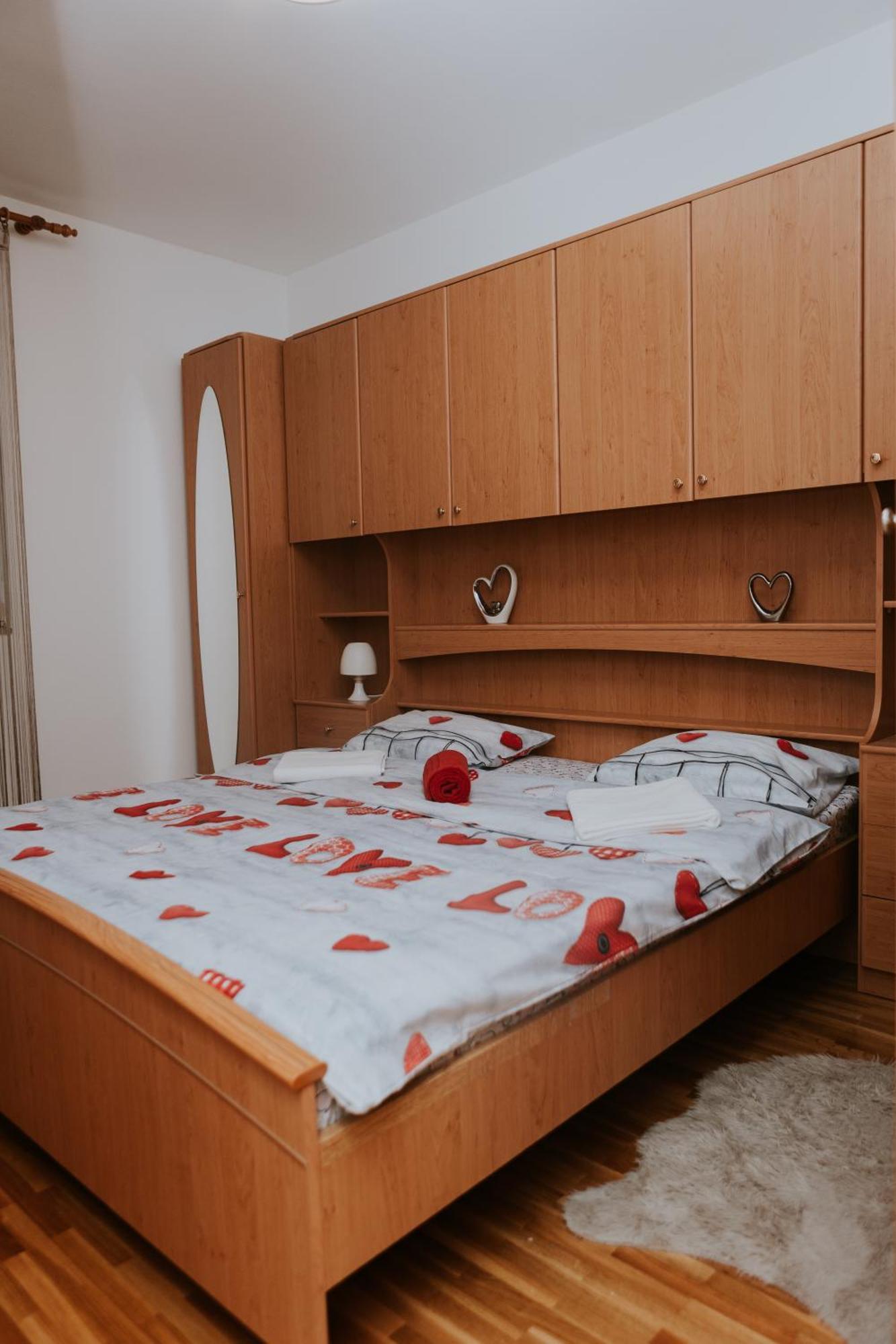 Apartman Antonio Gospic Ngoại thất bức ảnh