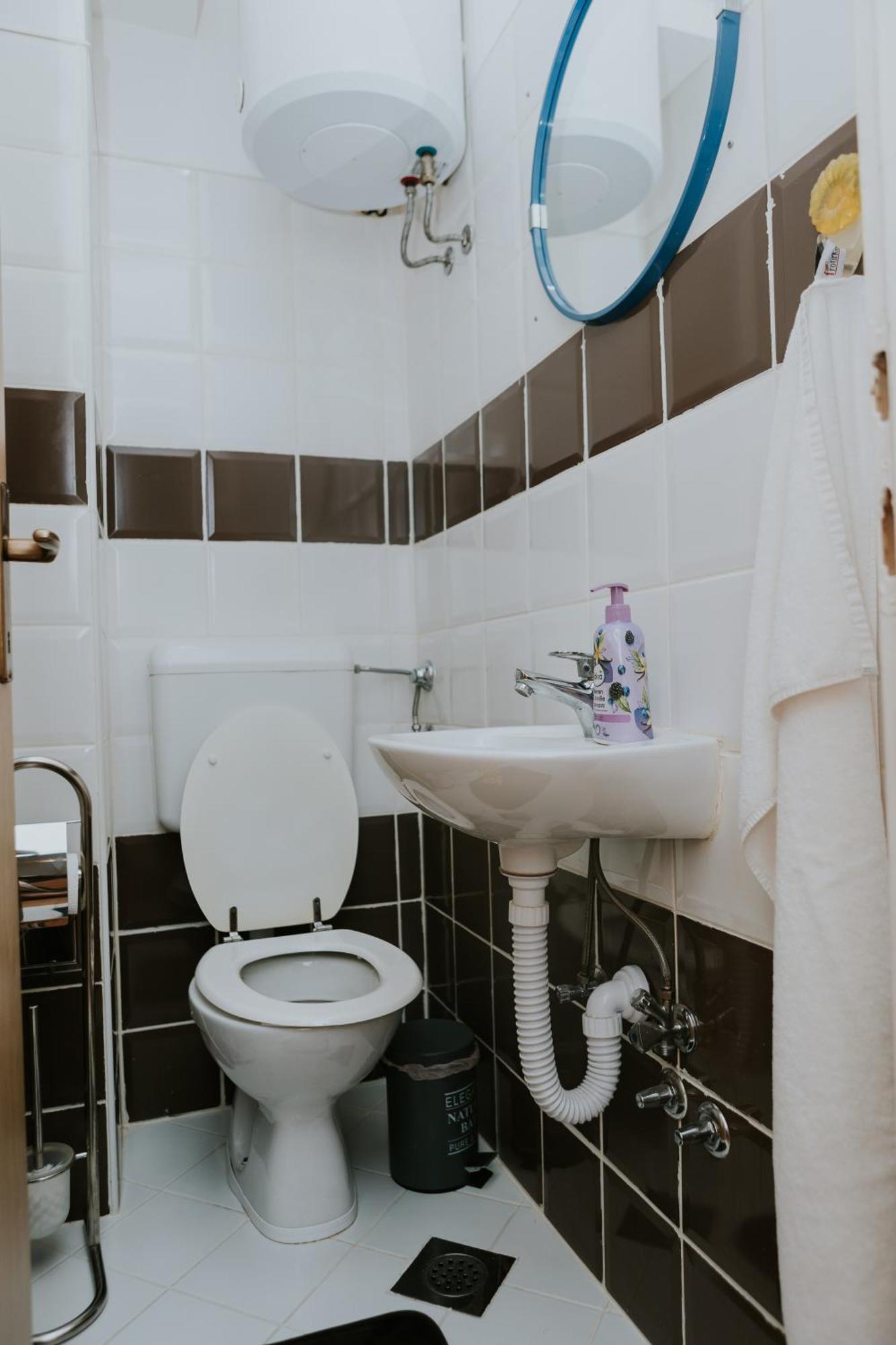 Apartman Antonio Gospic Ngoại thất bức ảnh