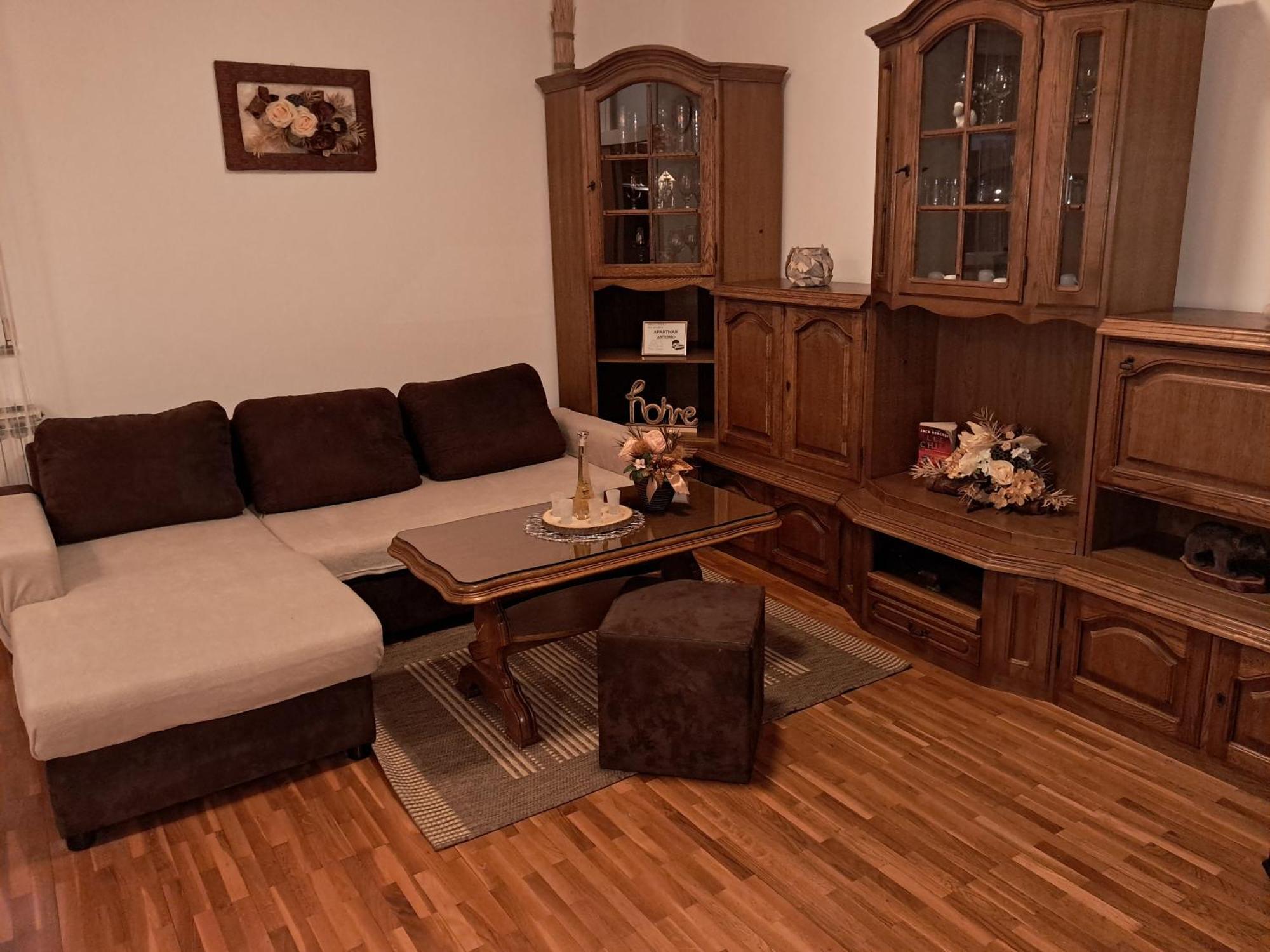 Apartman Antonio Gospic Ngoại thất bức ảnh